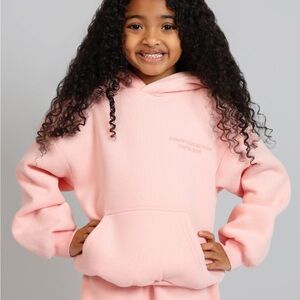 Comfrt Kids Bubble Gum Pastel Hoodie Size Lrg Unisex